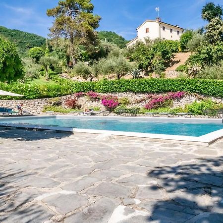 Piana Di Solaro Modern Flat & Swimming Pool Apartment เลริชี ภายนอก รูปภาพ